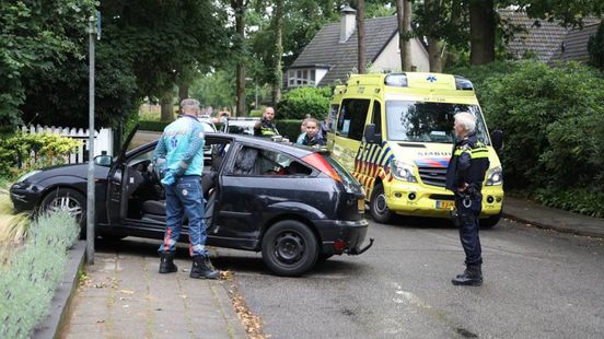Aanhouding schietpartij • ongeluk bij Beekbergen. Aanhouding schietpartij • ongeluk bij Beekbergen.