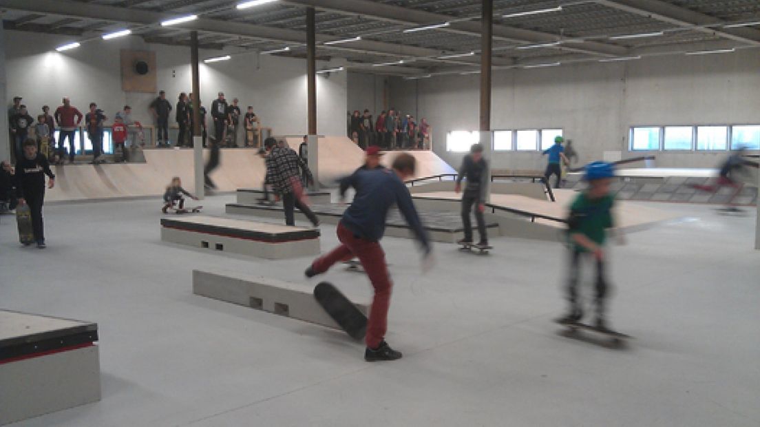 Voor de vijfde keer in tien jaar heeft skatepark Real-X in Apeldoorn een nieuw onderkomen.