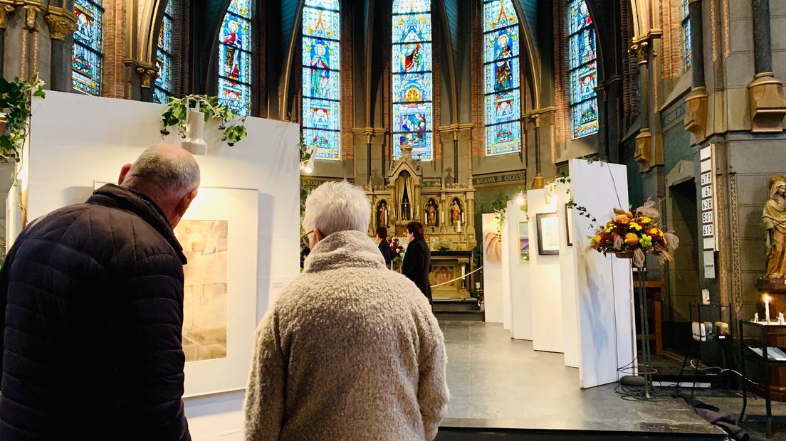 Kunst trekt mensen naar de kerk in Hengstdijk