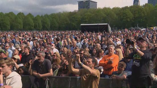 Bevrijdingsfestival Den Haag komt op gang, Bevrijdingsvuur ontstoken