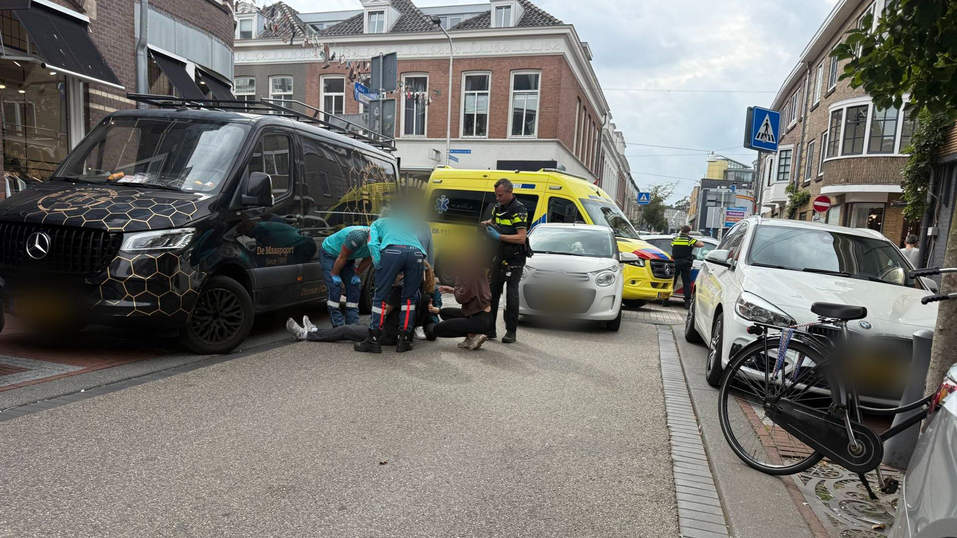 Fietser breekt sleutelbeen na botsing met auto