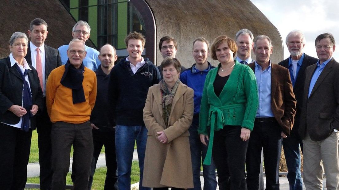 Fractie CDA Midden-Delfland, met Kees van der Vaart als derde van rechts