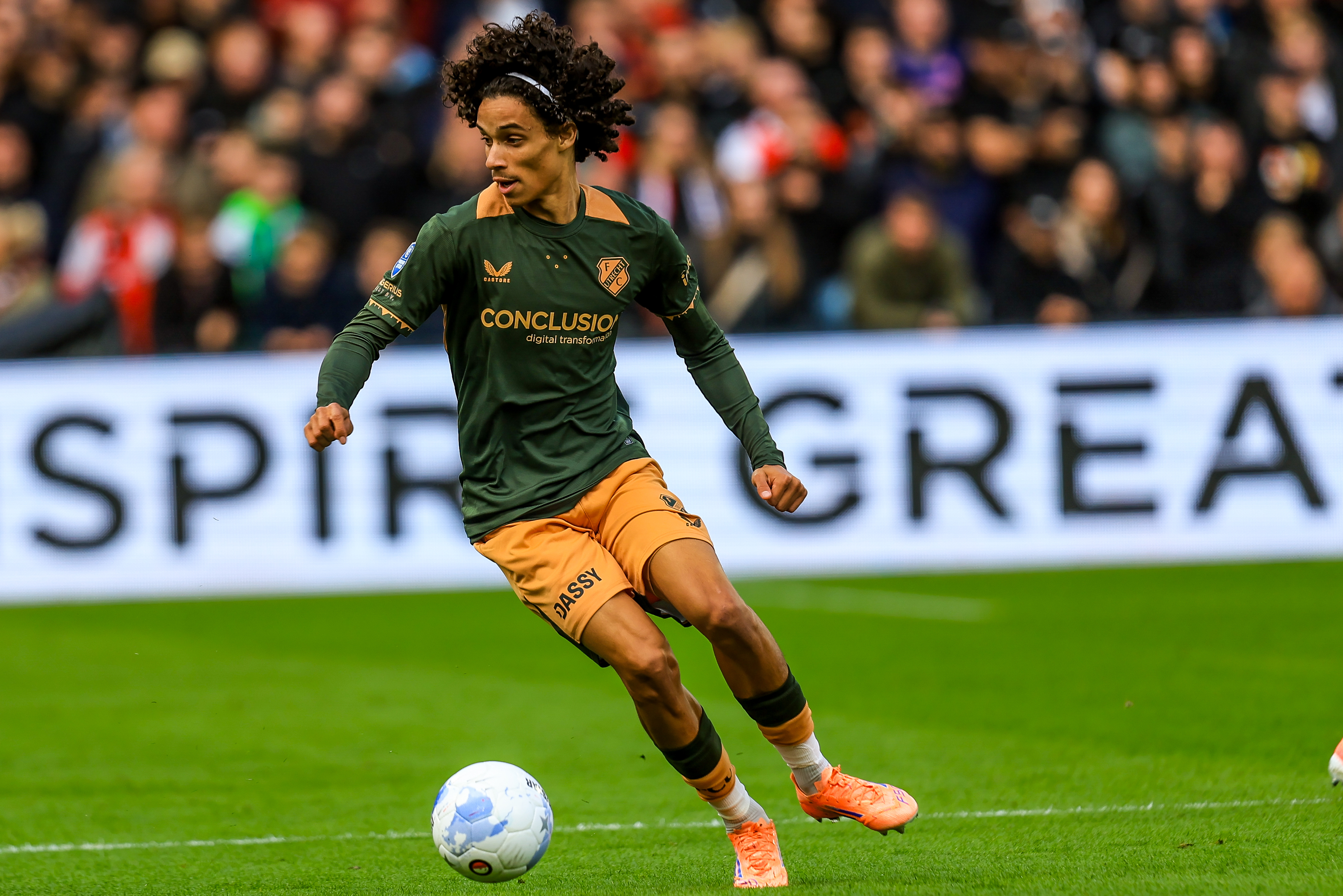 Zechiël in actie tegen Feyenoord