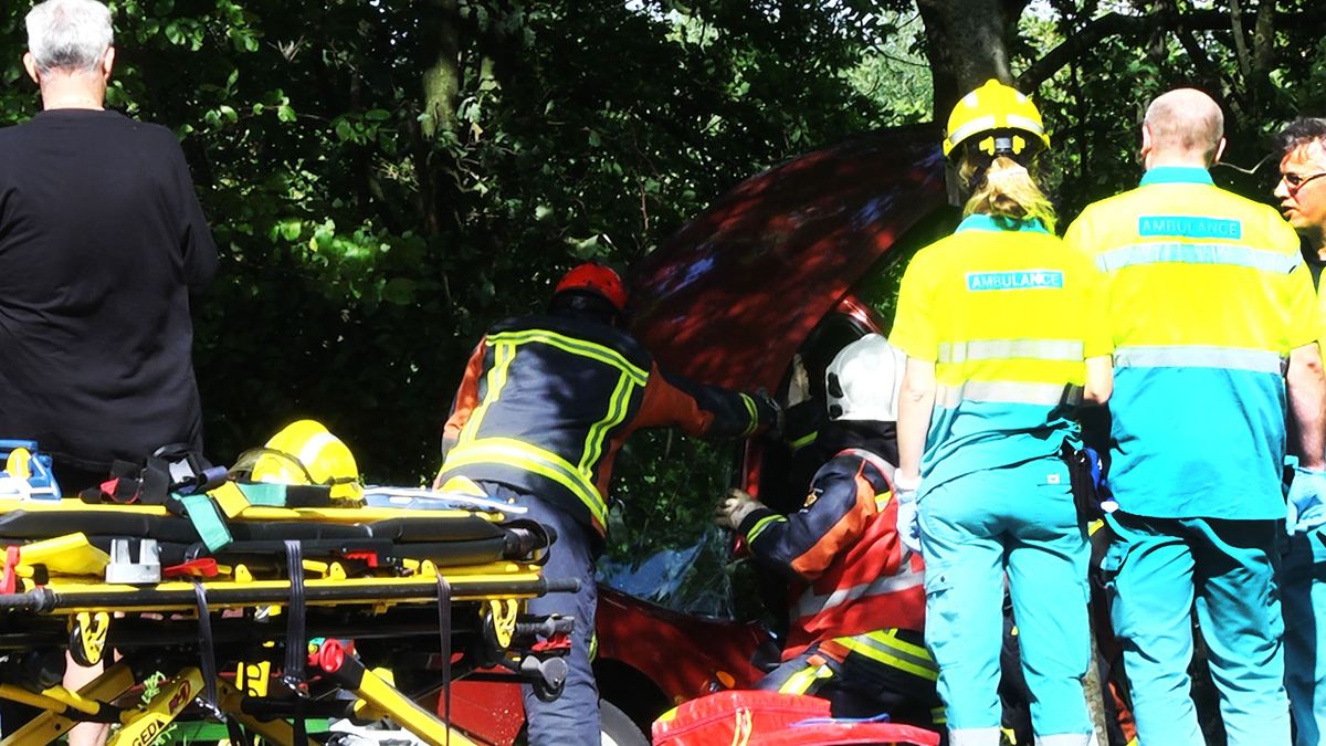 Twee gewonden bij ongeval Roswinkel
