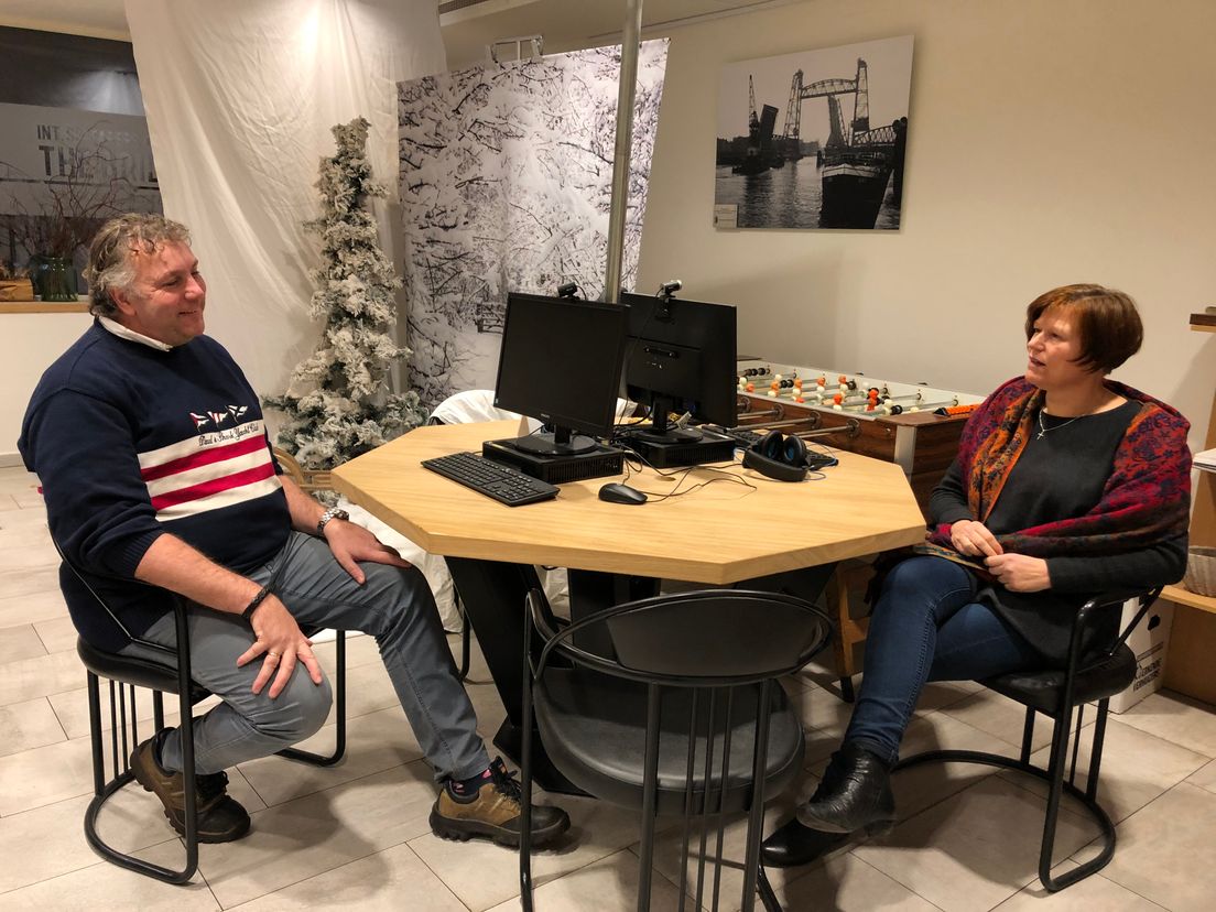 Vrijwilliger Marco en predikant Helene Perfors