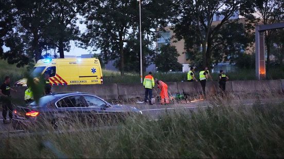 Twee gewonden bij zwaar motorongeluk. Twee gewonden bij zwaar motorongeluk.