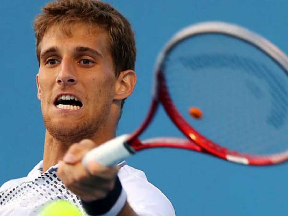 Martin Klizan wint van Nicolas Mahut