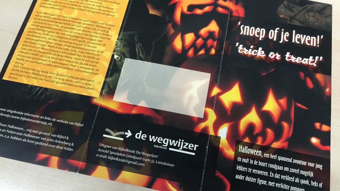 De folder die Bijbelkiosk De Wegwijzer heeft verspreid