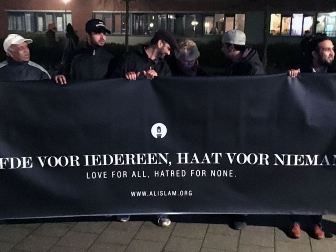 'Liefde voor iedereen, haat voor niemand'