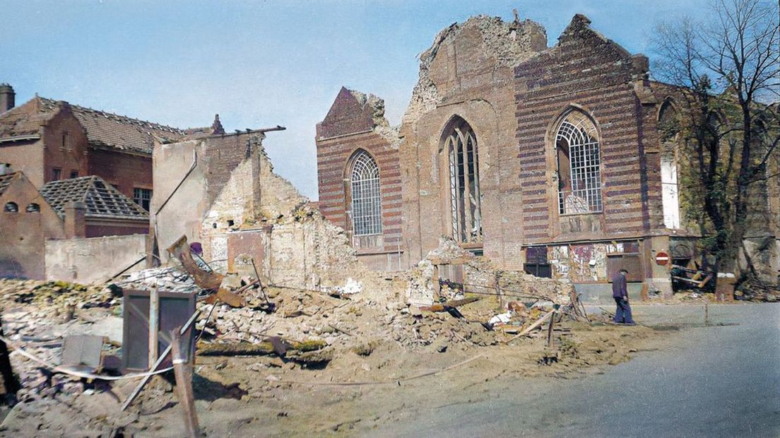Catharinakerk Doetinchem april 1945.
