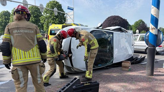 112 Nieuws: Aanrijding op kruising in Hardenberg Nieuws