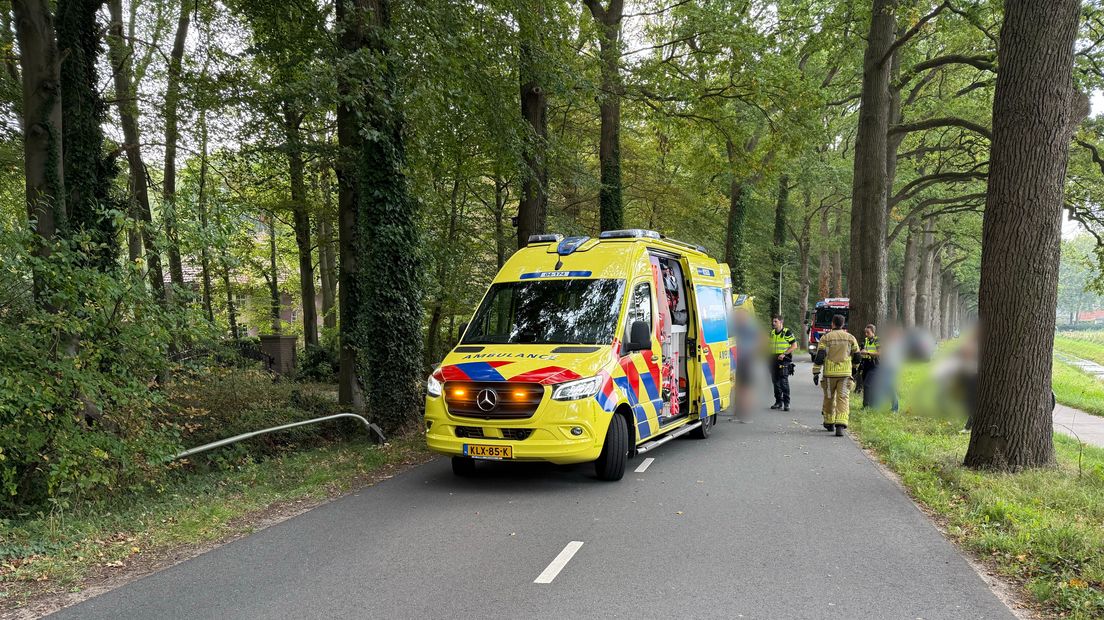 Hulpverlening na ernstig ongeval in Diepenveen.