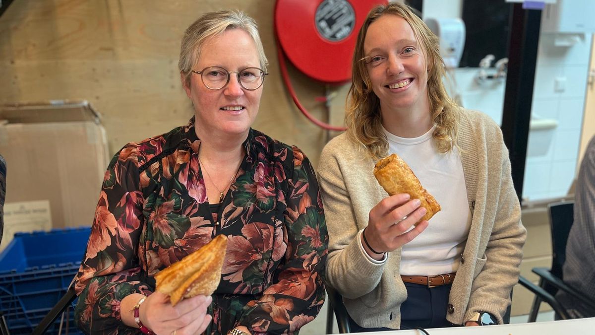 Liveblog: Stemlokalen zijn geopend, eerste rijen vormen zich