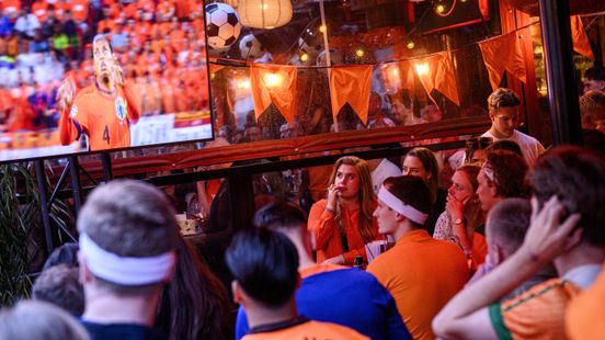 Nachtelijke wedstrijd Oranje kijken in het café? In deze gemeenten mag dat Home