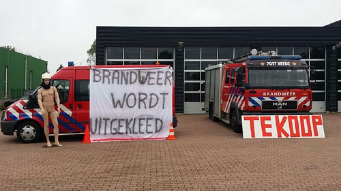 Brandweer in actie tegen bezuinigingen