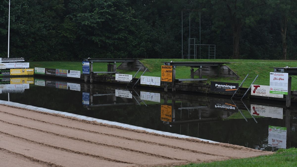 Fierljeppen in Grijpskerk afgelast vanwege regen | Nyck de Vries tweede bij Formule E in Londen