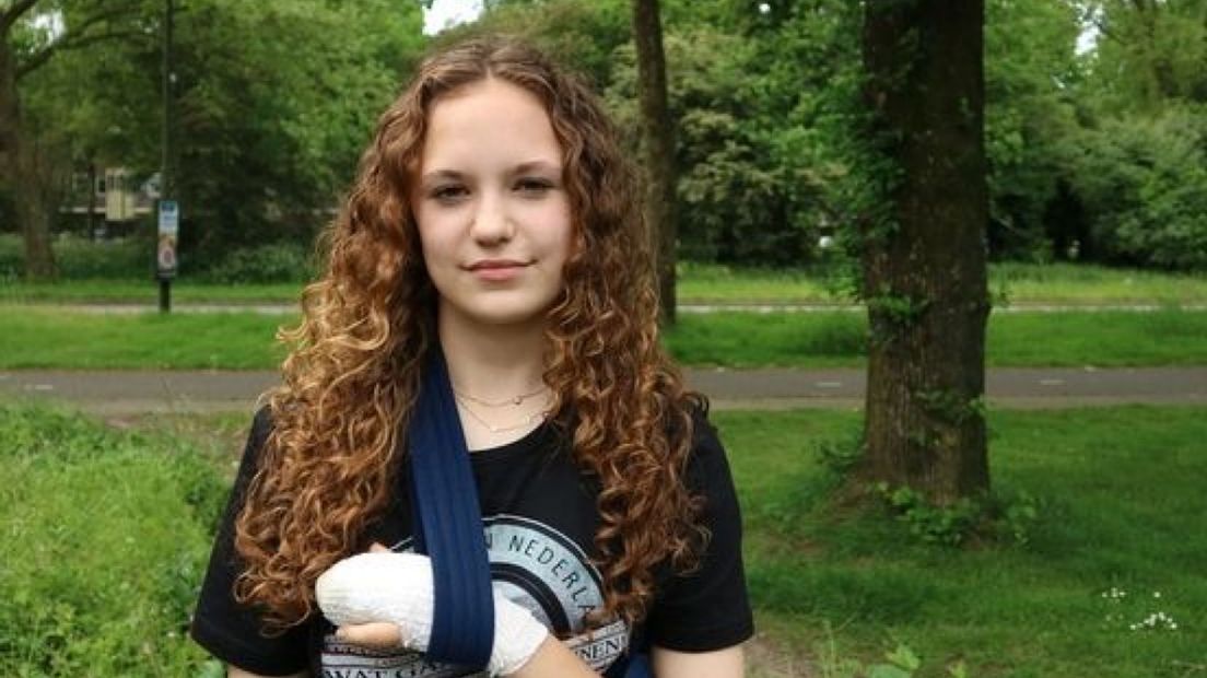 Maria uit Apeldoorn mist na het Feyenoordfeest een vinger.