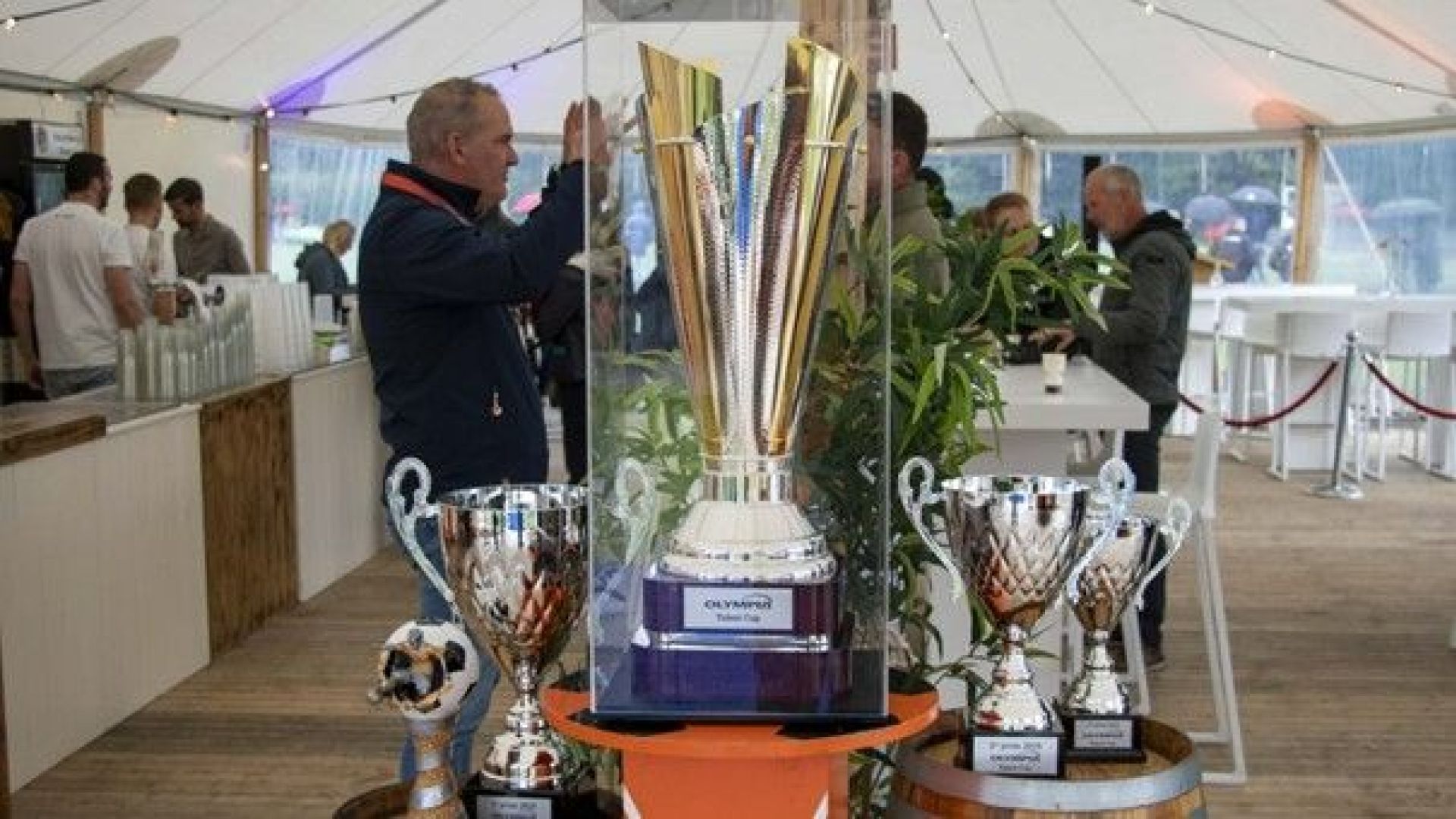 Olympia Talent Cup-bokaal.