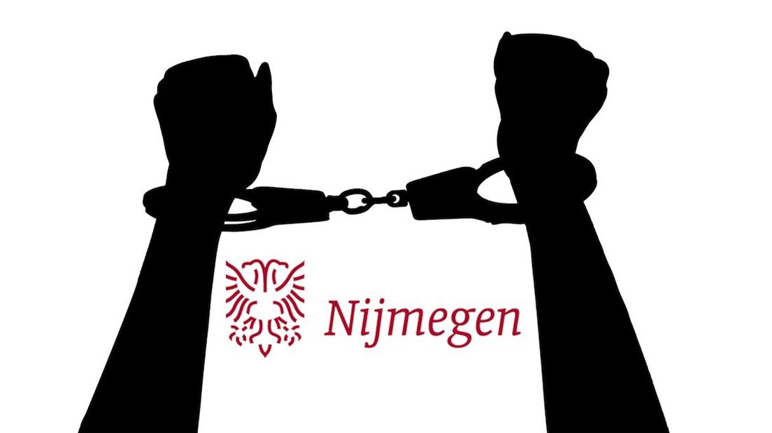 Daders van straatroven, overvallen en inbraken in Nijmegen krijgen de komende tijd de politie thuis op bezoek. Veelal zijn het jongeren tussen de 15 en 23 jaar, die in het verleden al eens in de fout zijn gegaan. De politie wil ze zo laten merken dat ze nog in beeld zijn.