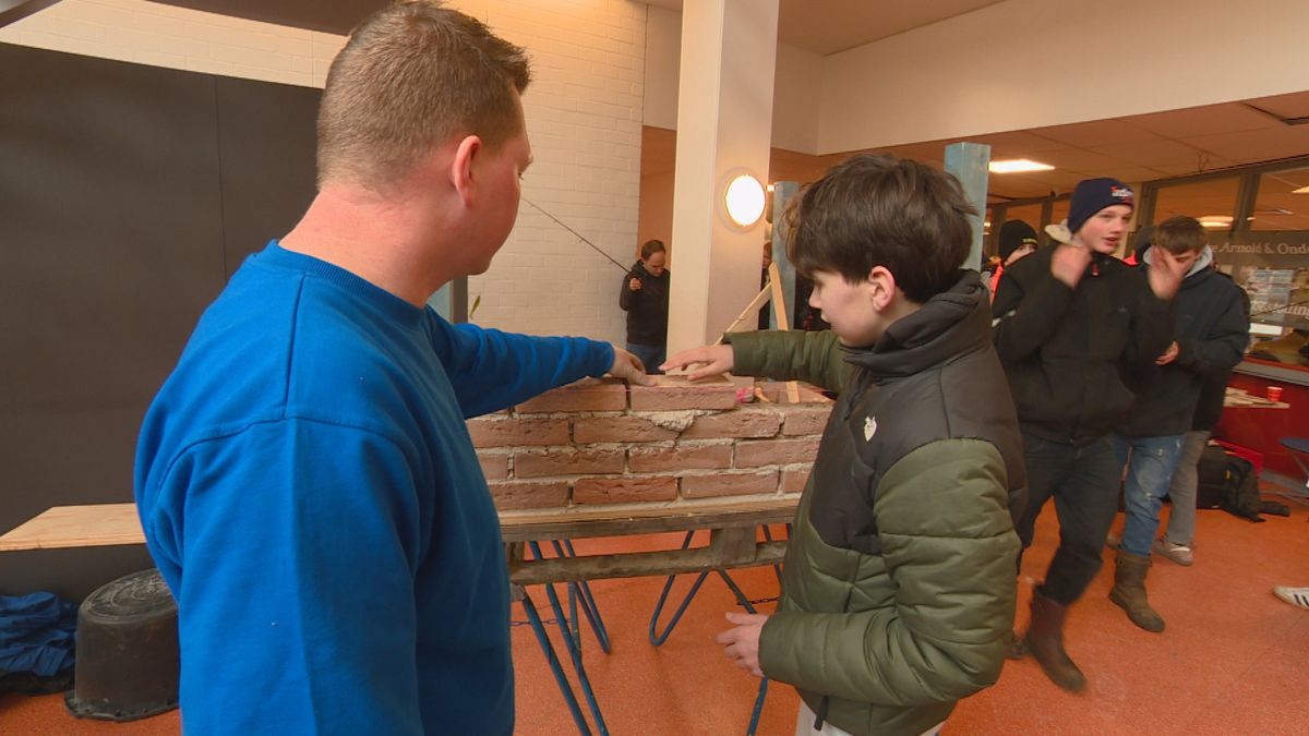 Grote vraag naar mensen die met de handen werken: beroependag in Heerenveen laat dat zien