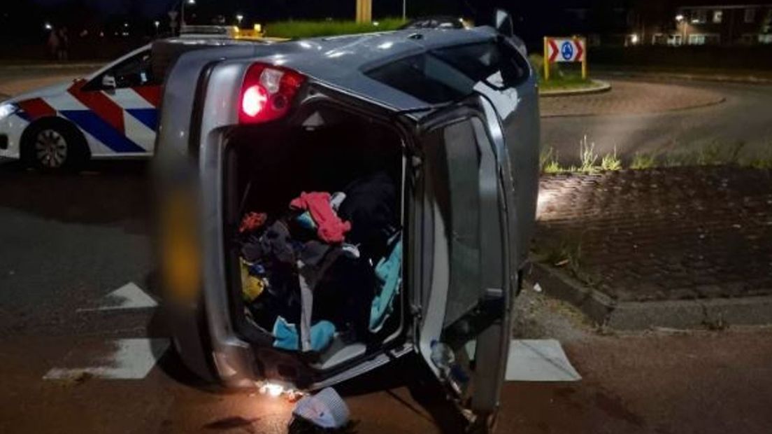 Driften met auto loopt verkeerd af in Zwolle