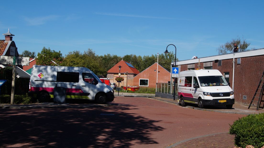 Enexis is in Onderdendam om de stroomstoring te verhelpen