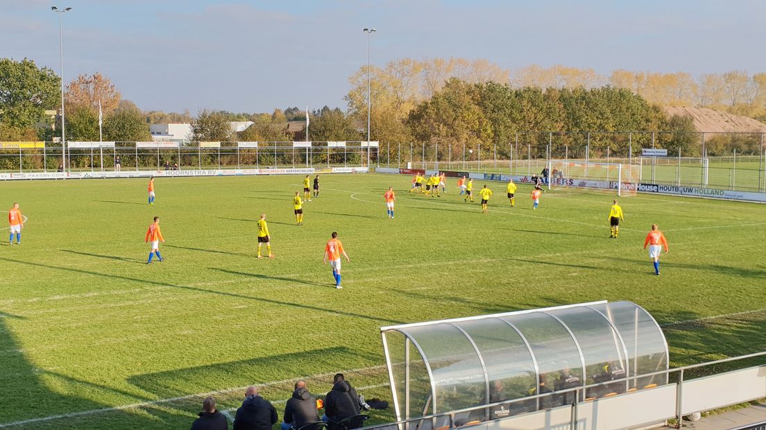 Nieuw Buinen in de aanval tegen SVBO (Rechten: RTV Drenthe/Ger Hensen)