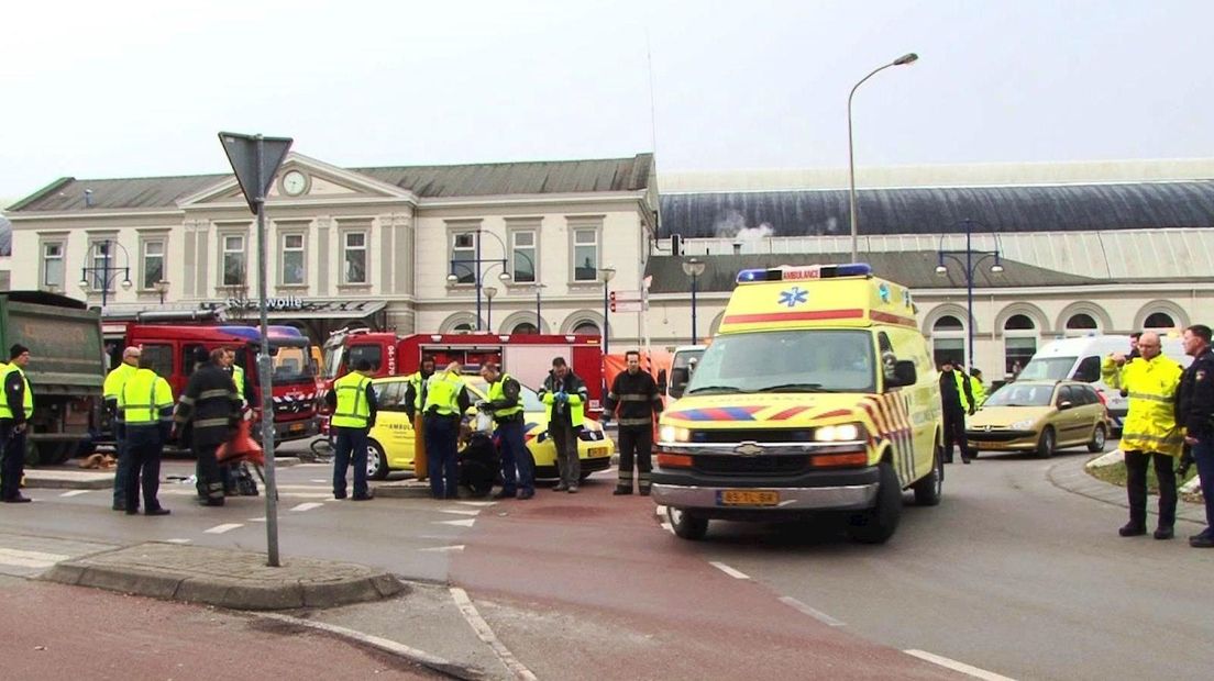 Ernstig ongeval op busstation Zwolle