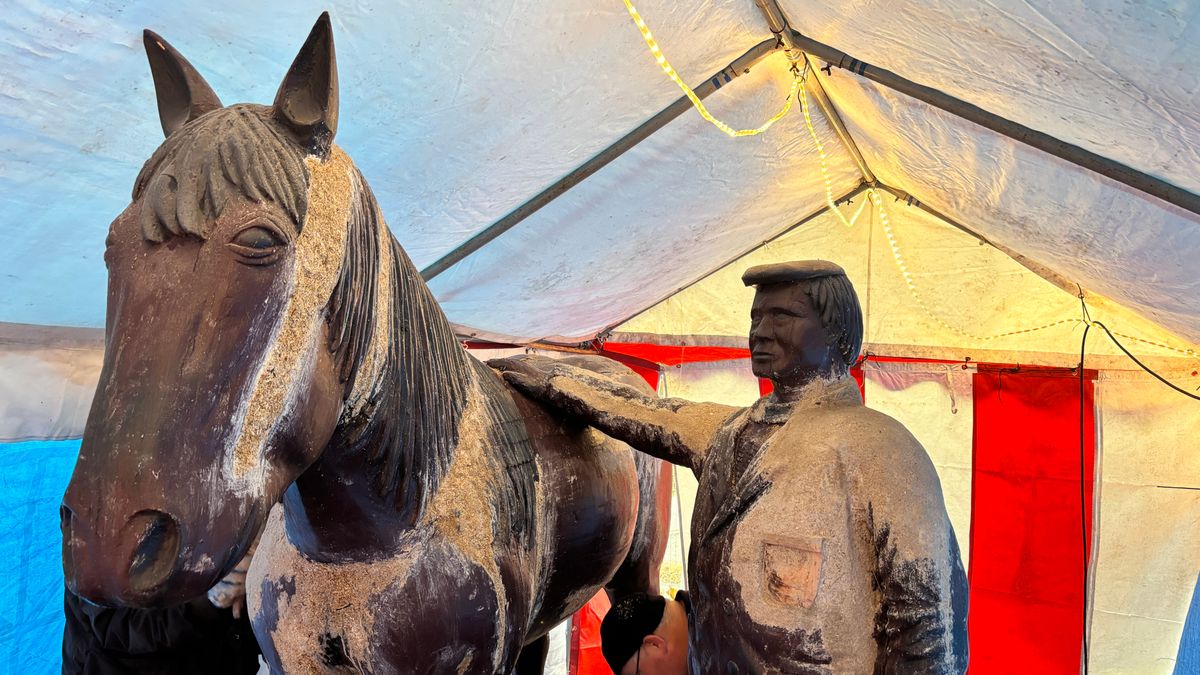 De opa van Lucas (75) staat straks weer spic en span voor de kerk in Barger-Compascuum