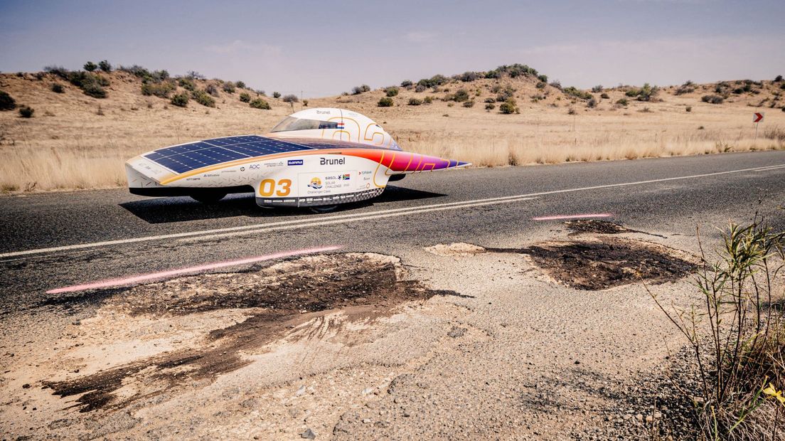 De zonneauto van het Delftse Brunel Solar Team