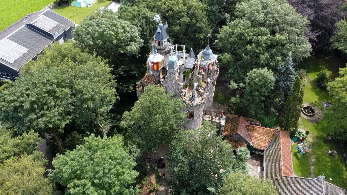 Gregorius bouwt al bijna 35 jaar aan zijn droomkasteel in Blesdijke: 