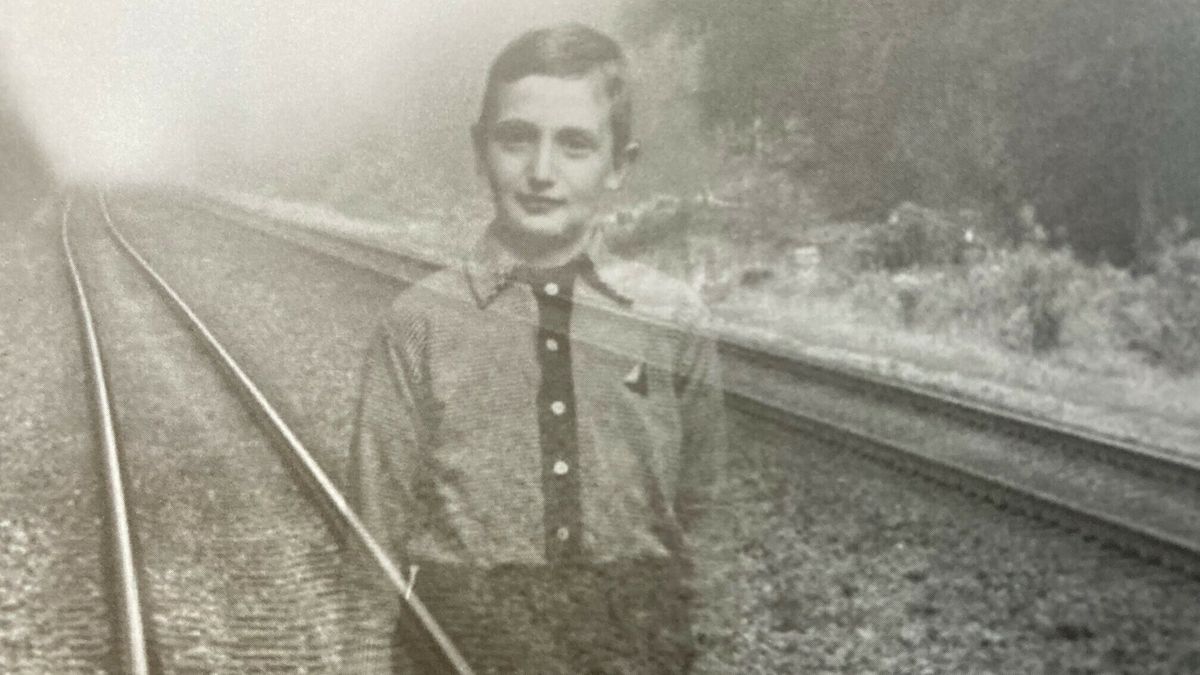 Het kaartje van Bernard: Vijftien jaar lang onderzoek naar een Joods jongetje uit Zuidlaren