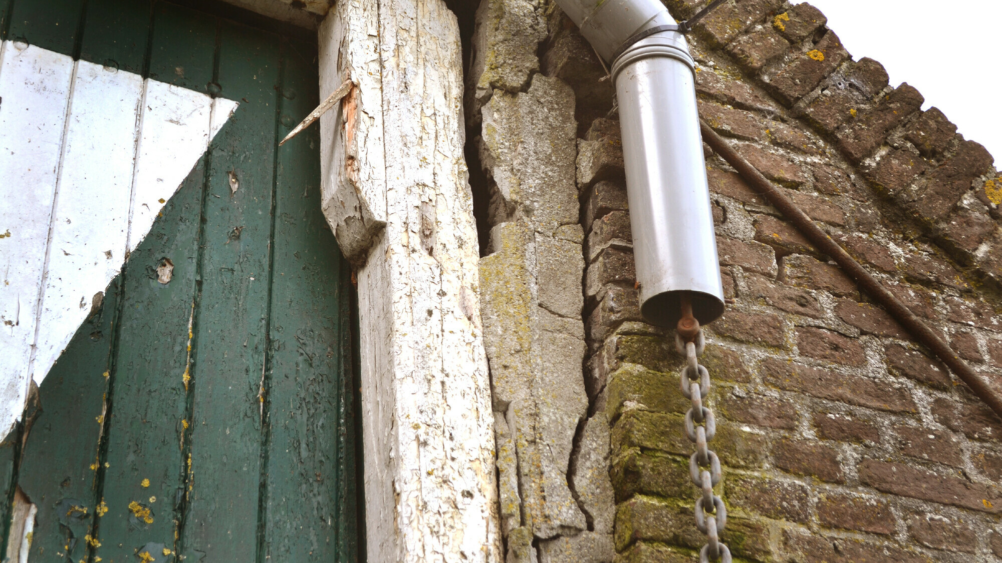 Funderingsschade in de Groote Veenpolder