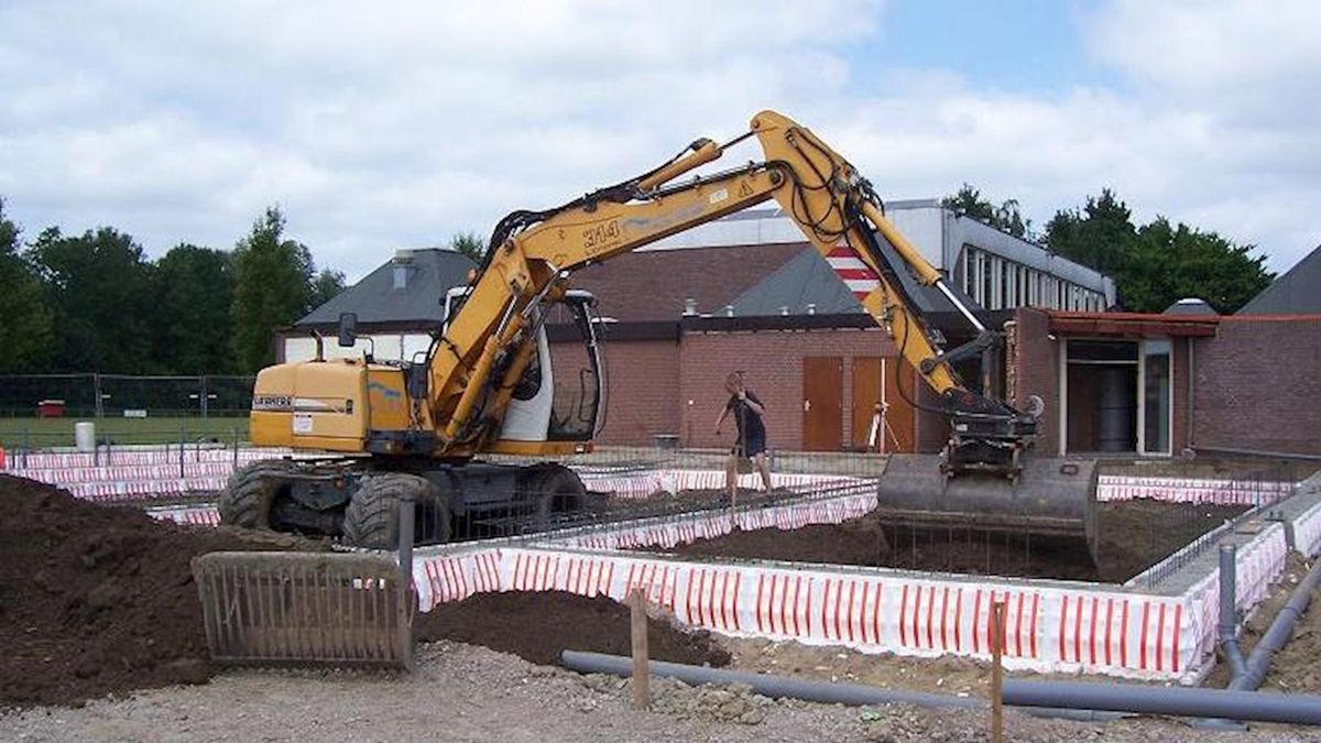 Eerste steen nieuwe brandweerkazerne Welsum