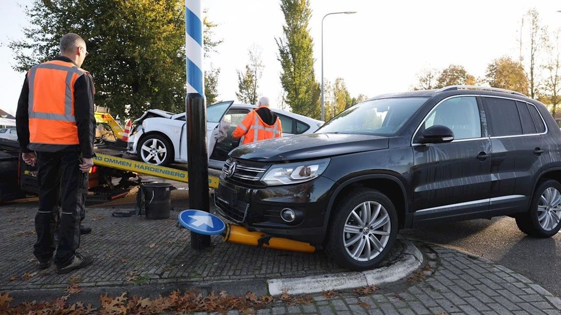 Persoon gewond geraakt bij ongeluk op kruising in Ommen