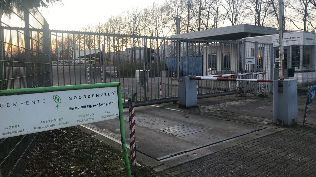 Het afvalbrengstation in Roden aan de Opslagweg is verouderd (Rechten: RTV Drenthe / Margriet Benak)