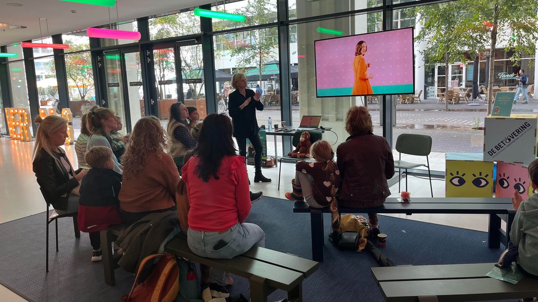 Gebarentaal leren in Amare