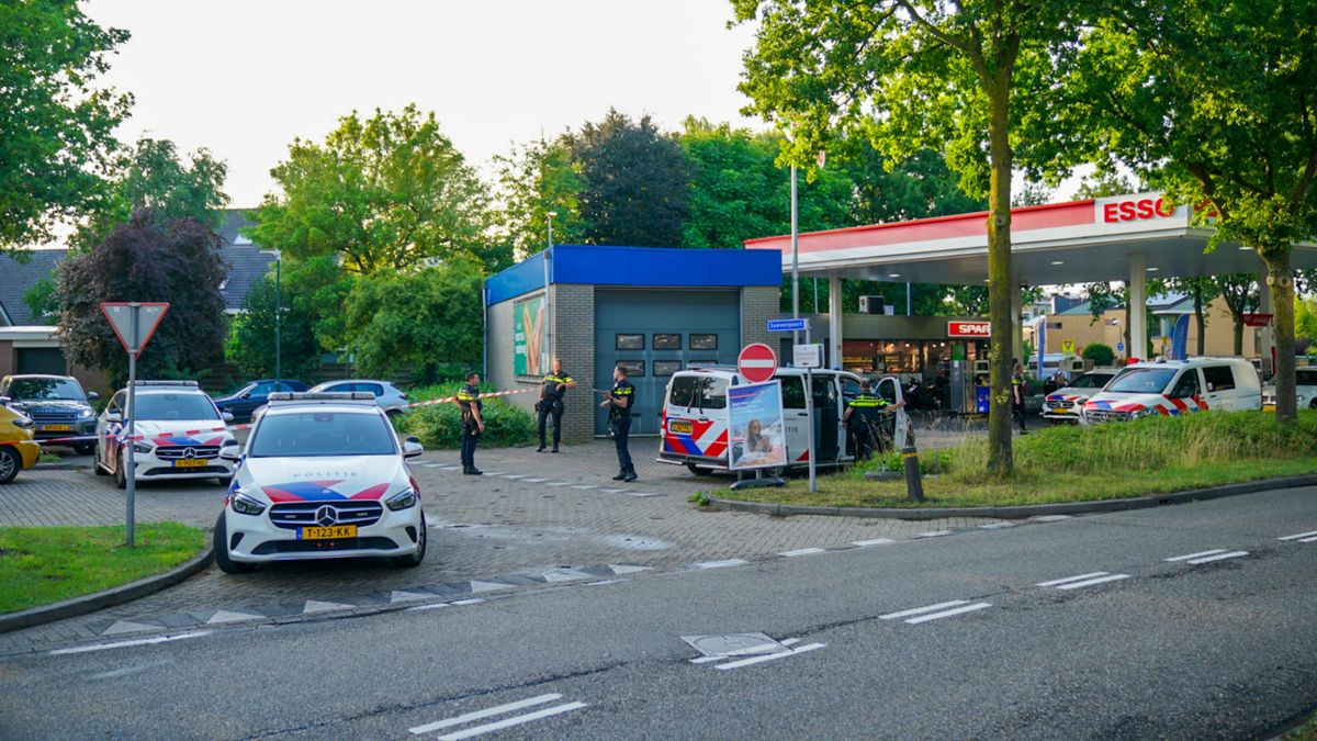 Drie verdachten op de vlucht na beroving bij benzinepomp Houten