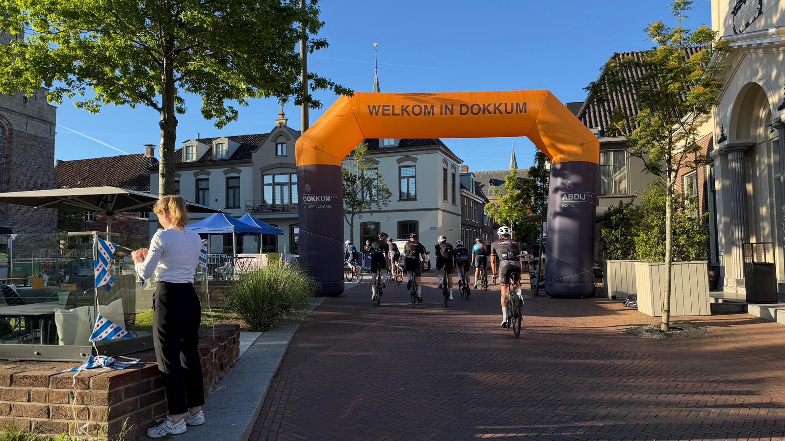 De earste hurdfytsers yn Dokkum