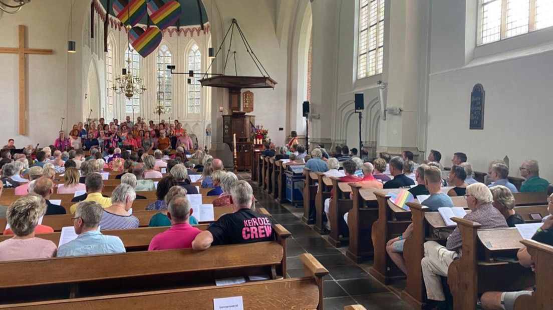 De oecumenische kerkdienst in Kloetinge