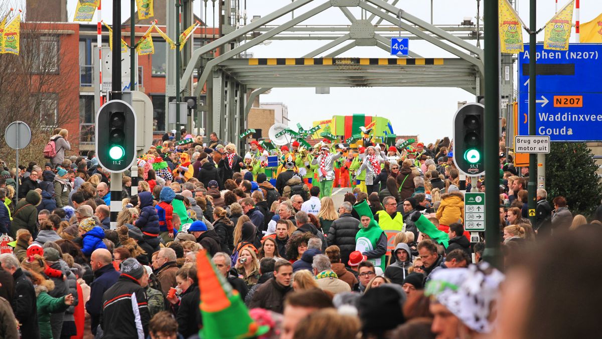 Hoe heet jouw woonplaats met carnaval? Check het hier - Omroep West