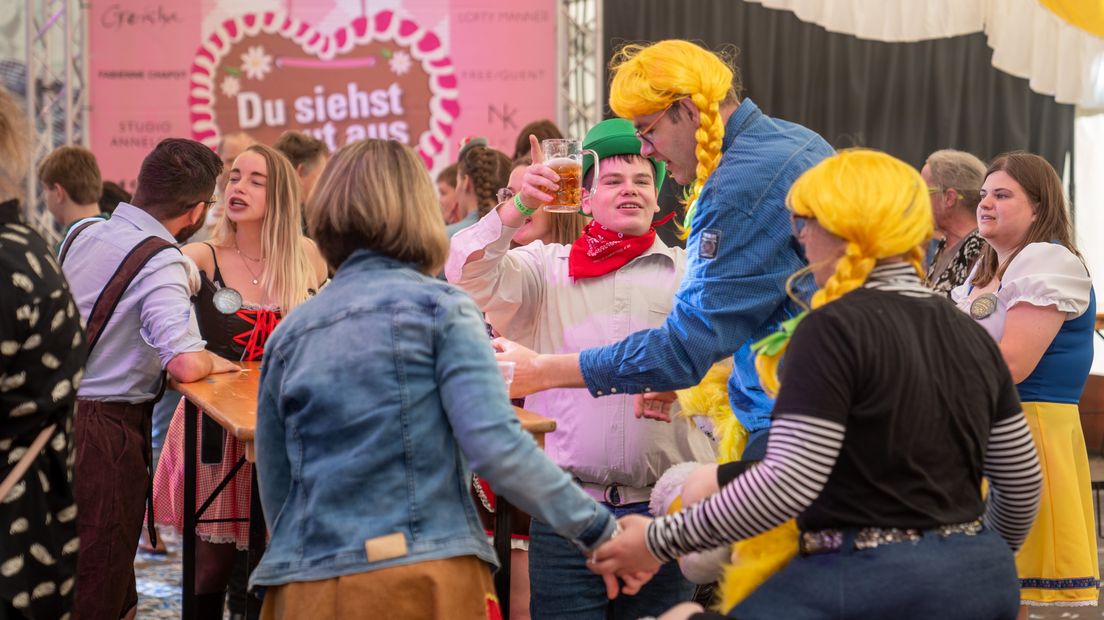 Oktoberfest voor mensen met een beperking in Emmen