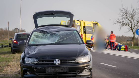 Zwaargewonde bij ongeval, traumahelikopter ingeschakeld. Zwaargewonde bij ongeval, traumahelikopter ingeschakeld.