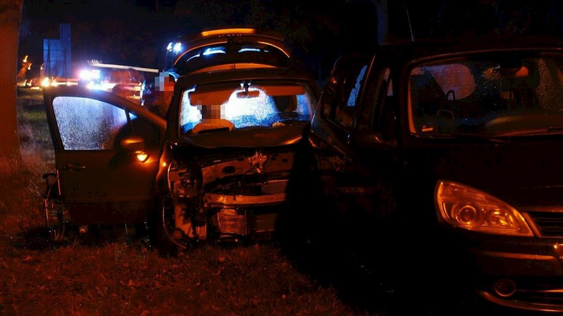 Kettingbotsing op N35: black-out automobiliste vermoedelijk oorzaak