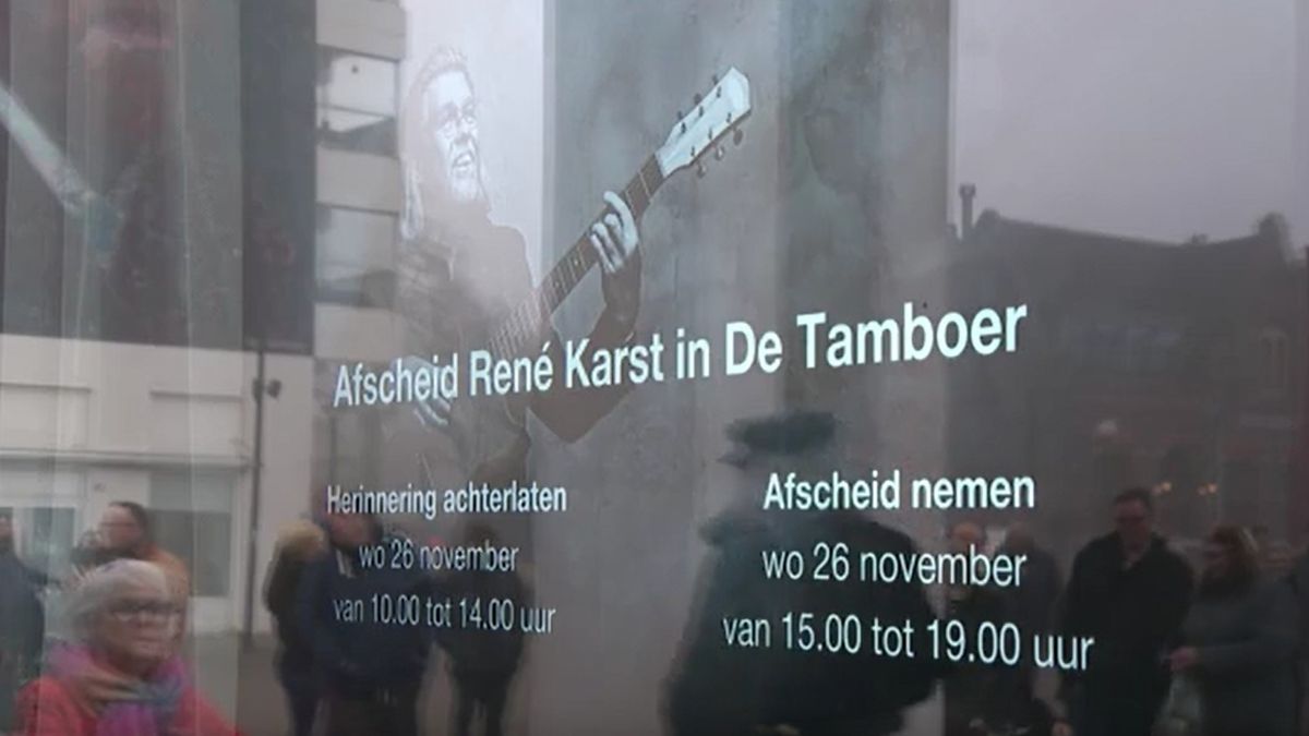 Fans nemen massaal afscheid van René Karst