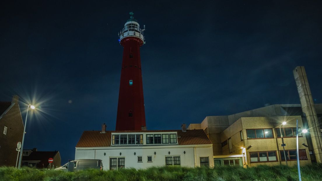 Anderhalve maand geleden bleef de vuurtoren ook donker