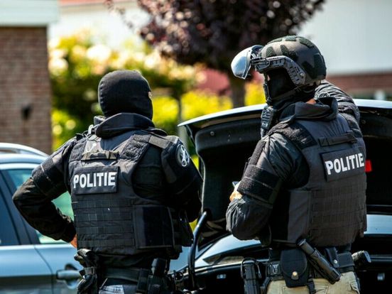Verdachte situatie in Emmen draaide om melding over persoon met vuurwapen