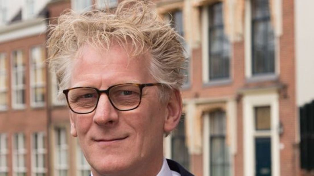 Robert Pestman stapt over naar Code Oranje