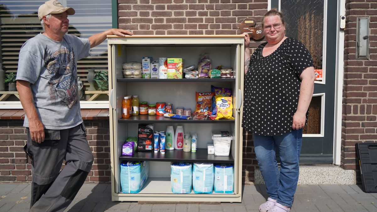 Oirlo heeft toch weer een ruilkastje: 'Ik heb er weer zin in'