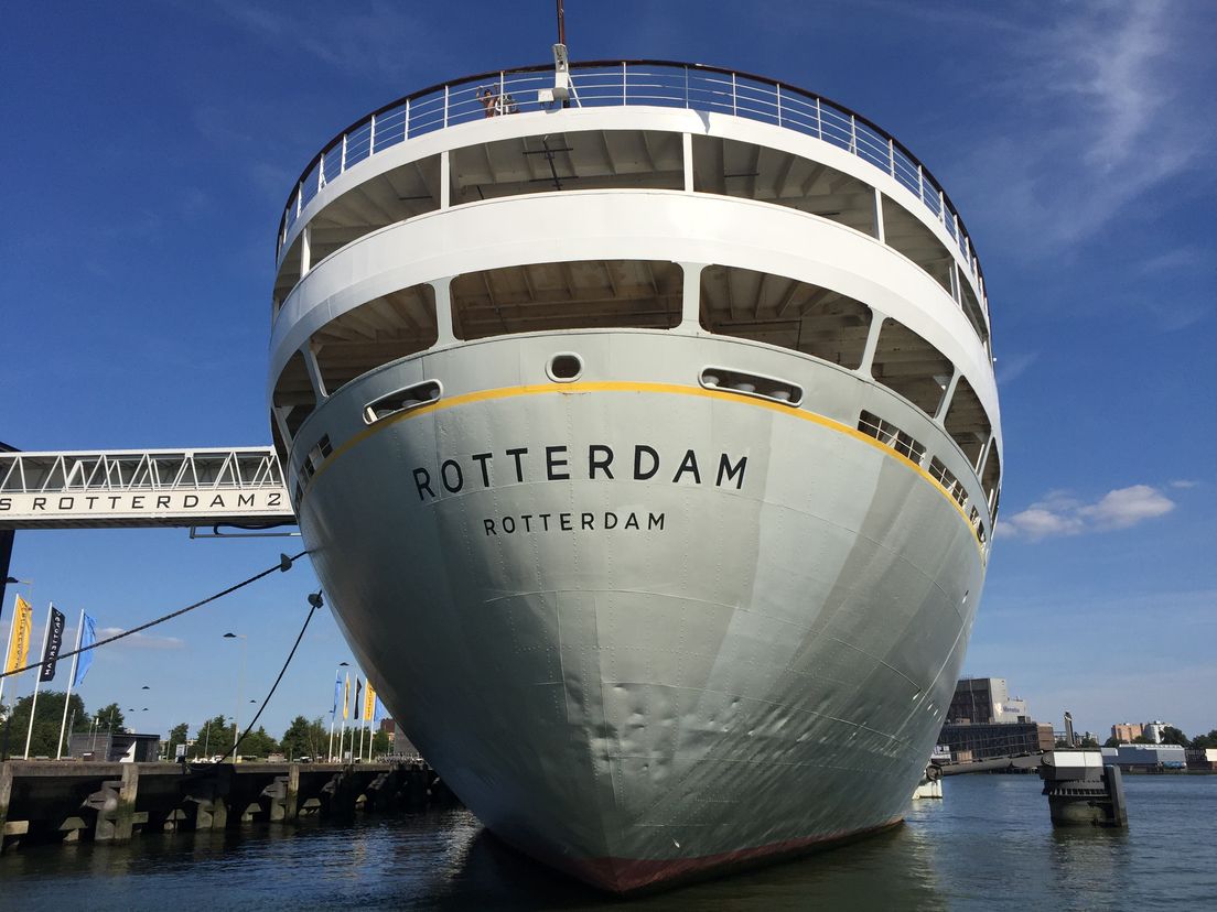 Cultuursector hield feestje op SS Rotterdam